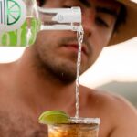 6 charmante Gründe, warum Vodka-, Rum- und Whisky-Trinker jetzt Tequila probieren sollten